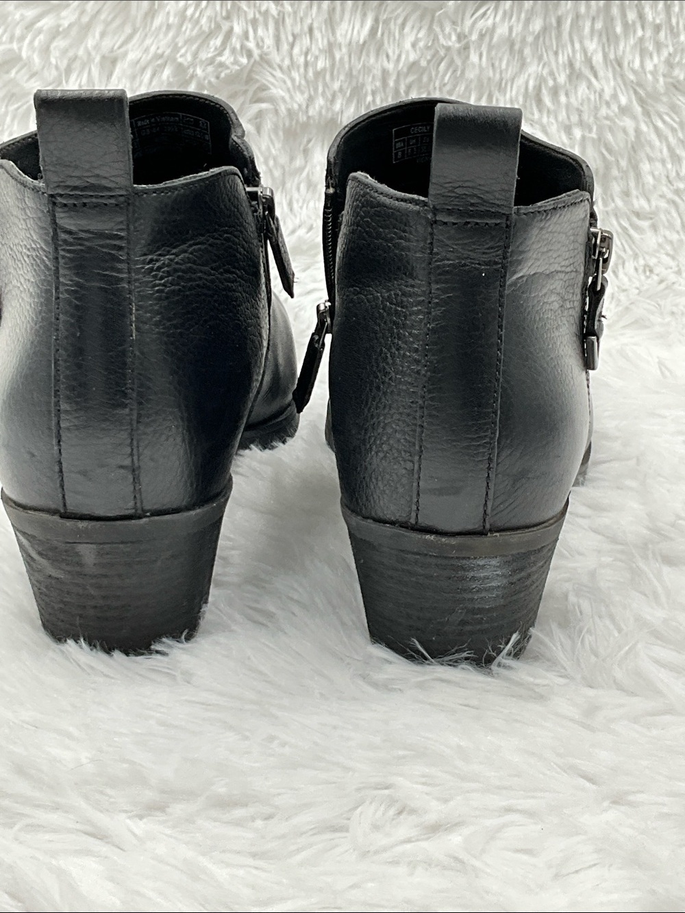 Vionic Booties Size 8W Black Ankle Booties Side Zipper - Picture 5 of 8